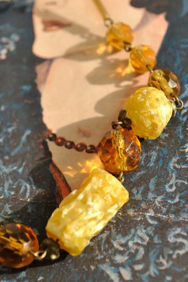 1930s Vintage Deco Citrine Art Glass Yellow Beaded Necklace