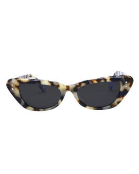 Astrid Polarised Sunglasses in Snow Tortoise & Smoke