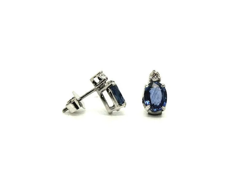 Blue Sapphire And Diamond Classic Stud Ad No. 0868 (6/8mm)