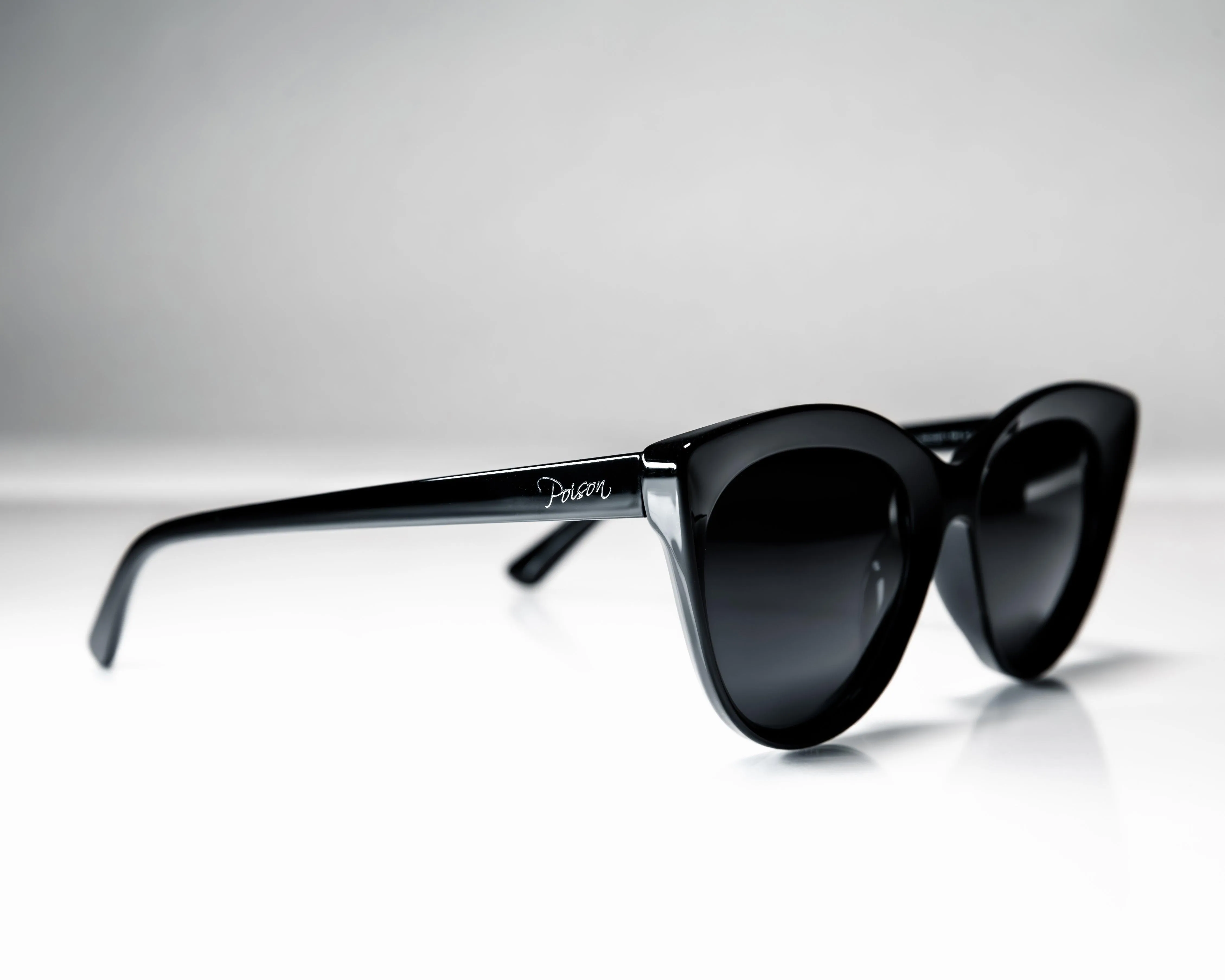 Cat Eye Poison Sunglasses