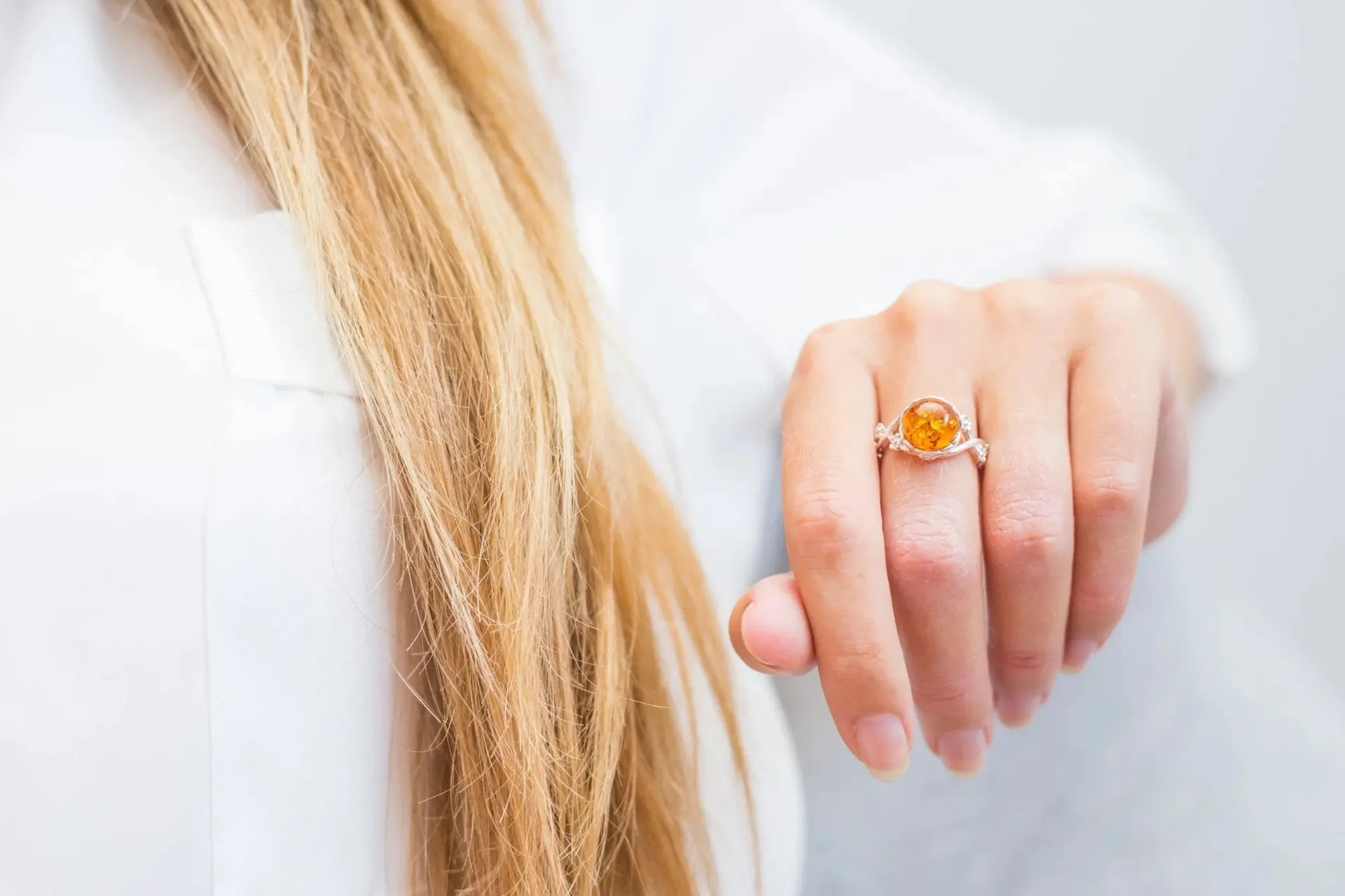 Dainty Floral Amber Ring - Elegant Sterling Silver Band with Baltic Amber Gem | Perfect Gift for Her