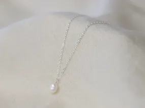 Delicate Pearl Necklace