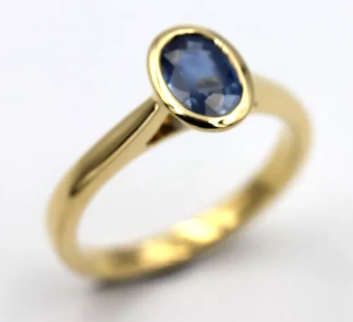 Genuine Bezel Set 18ct Yellow Gold Blue Sapphire Oval Dress Ring - One only!