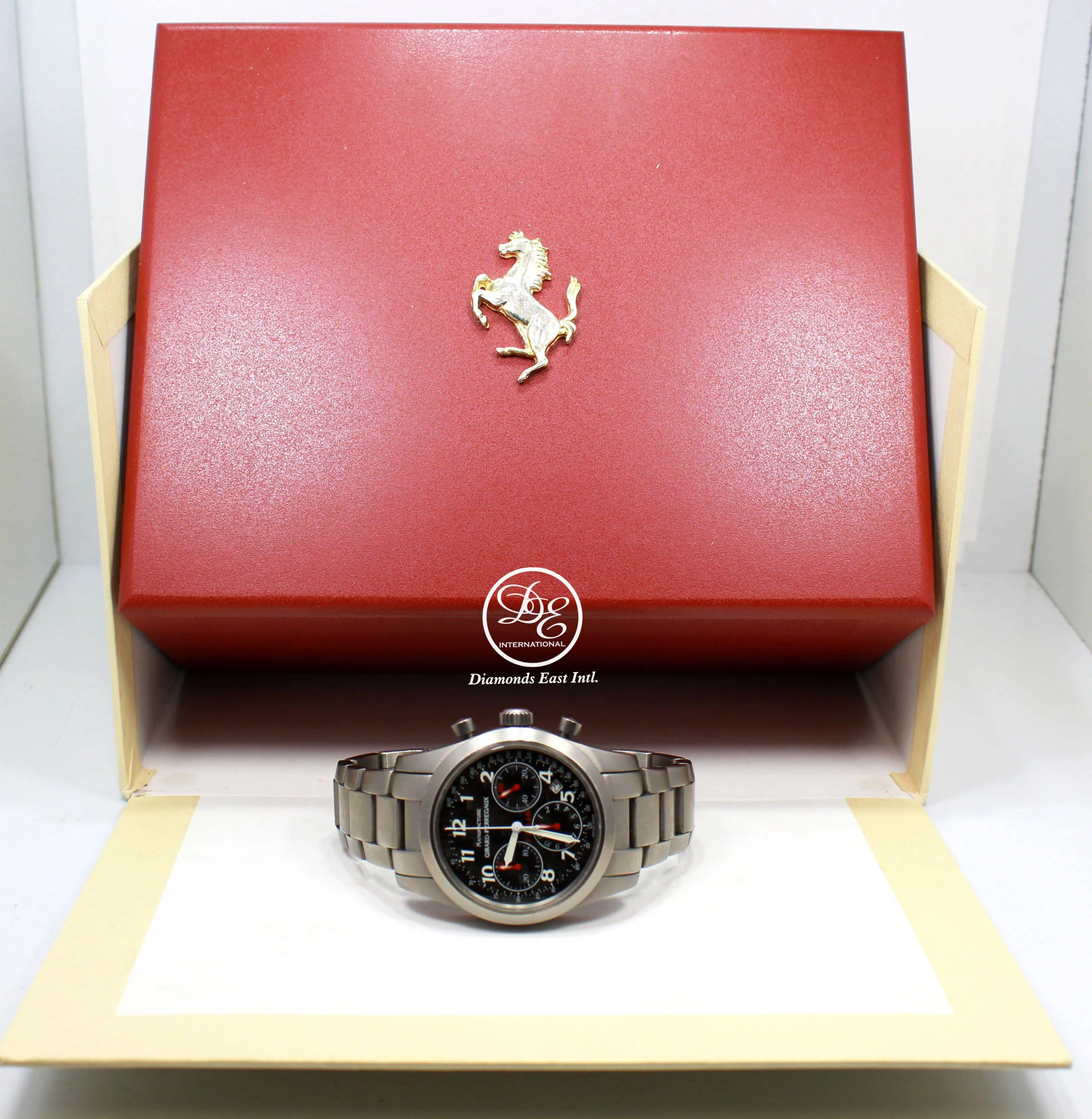 Girard Perregaux Ferrari Limited F1-048 Chronograph 49550.0.21.6656A Titanium Box Papers SERVICED