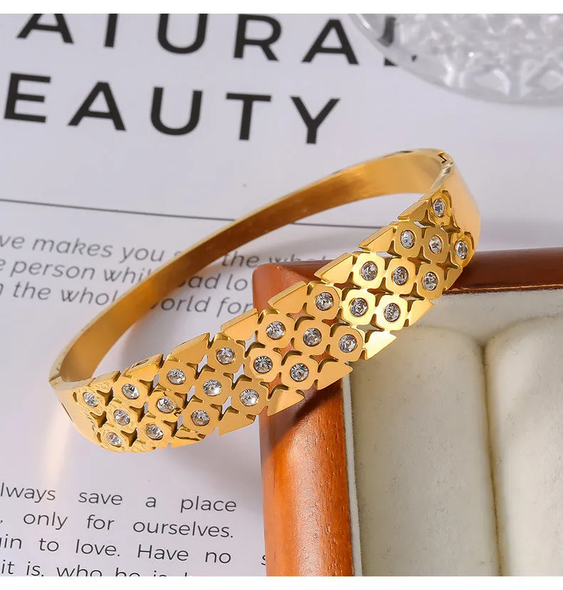 Glamorous Titanium Steel Gold-Plated Hollow Design Zircon Bracelet