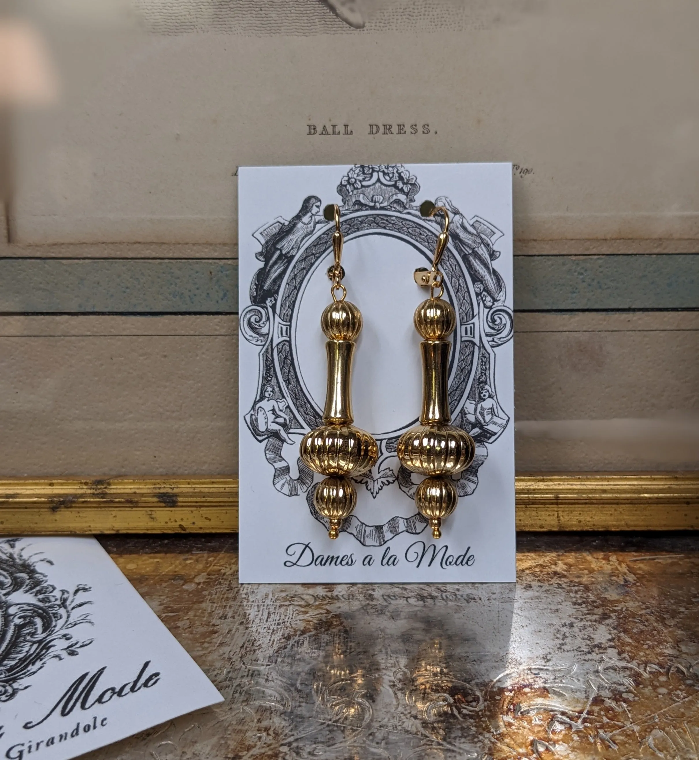 Golden Finial Dangle Earrings