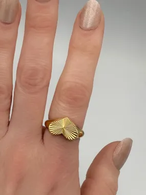 HEART OF GOLD Ring