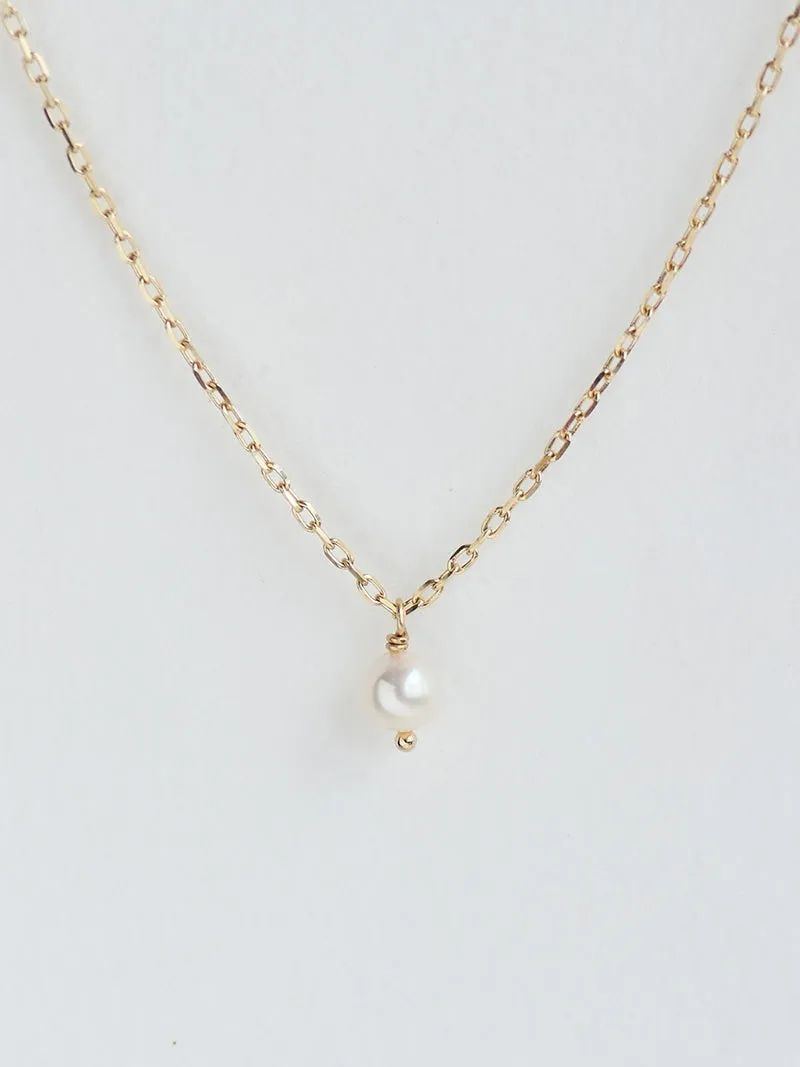 La Akoya Necklace | 9k Gold