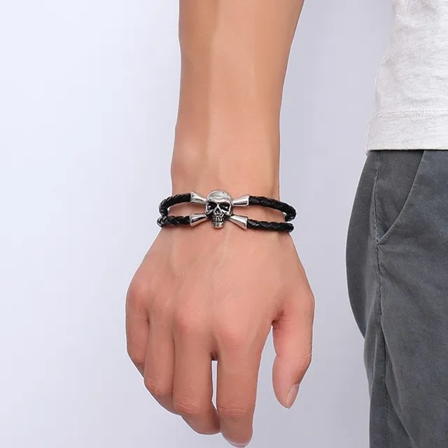 Leather skull bracelet