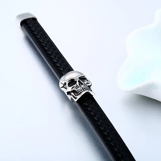 Leather skull bracelet