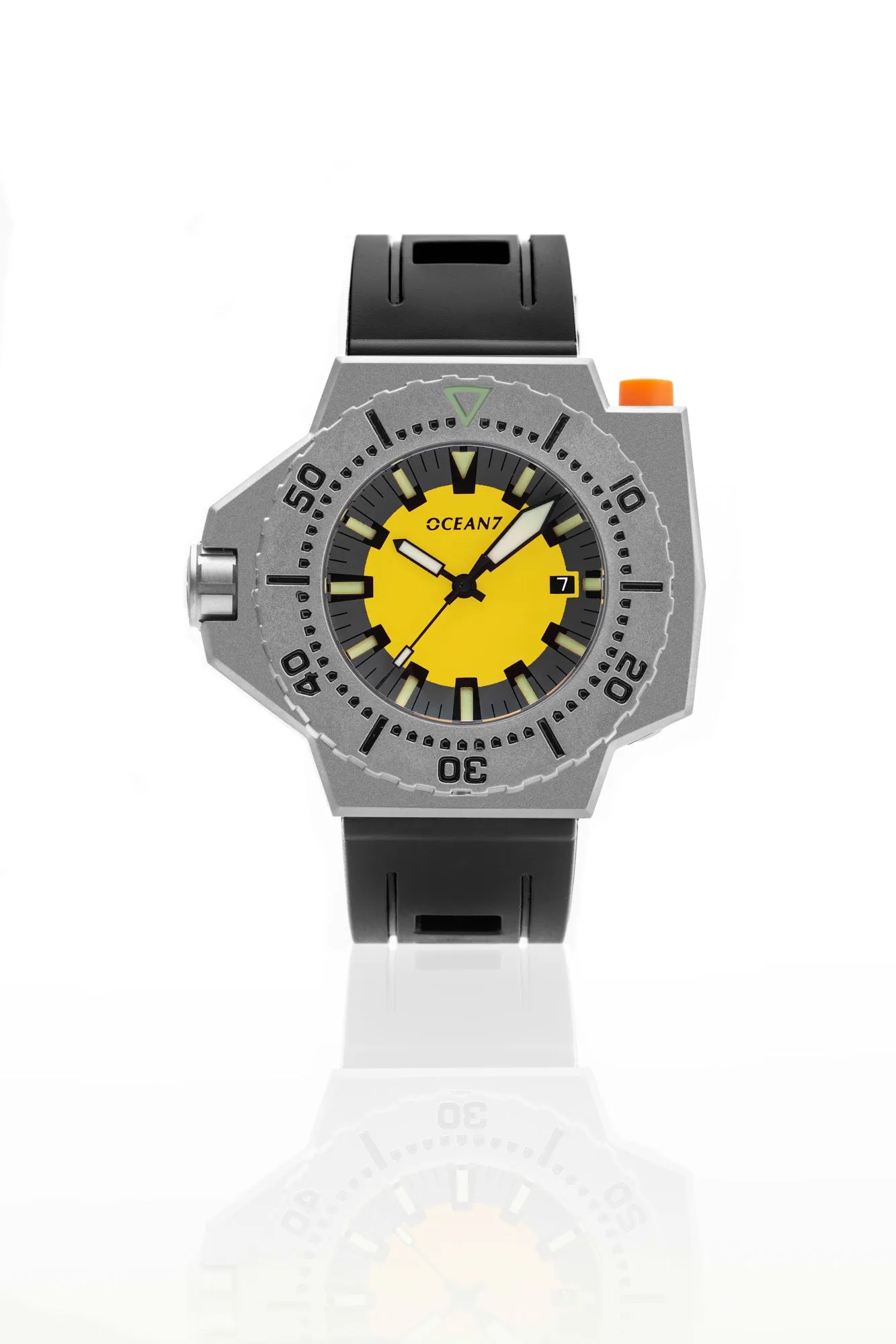 LM-7 Professional Hardened Titanium Dive Watch