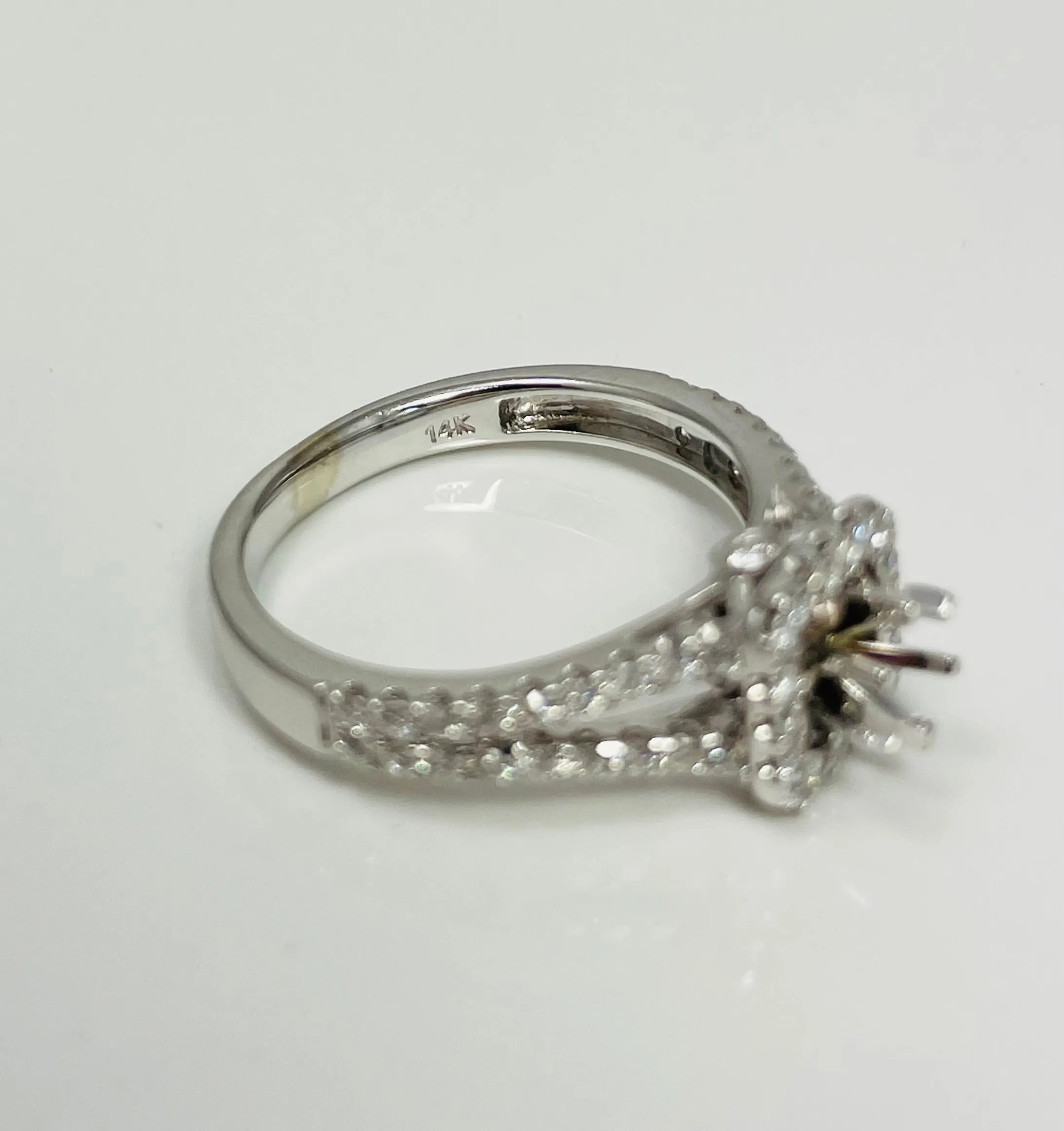 New! 14k White Gold Natural Diamond Engagement Ring Mount