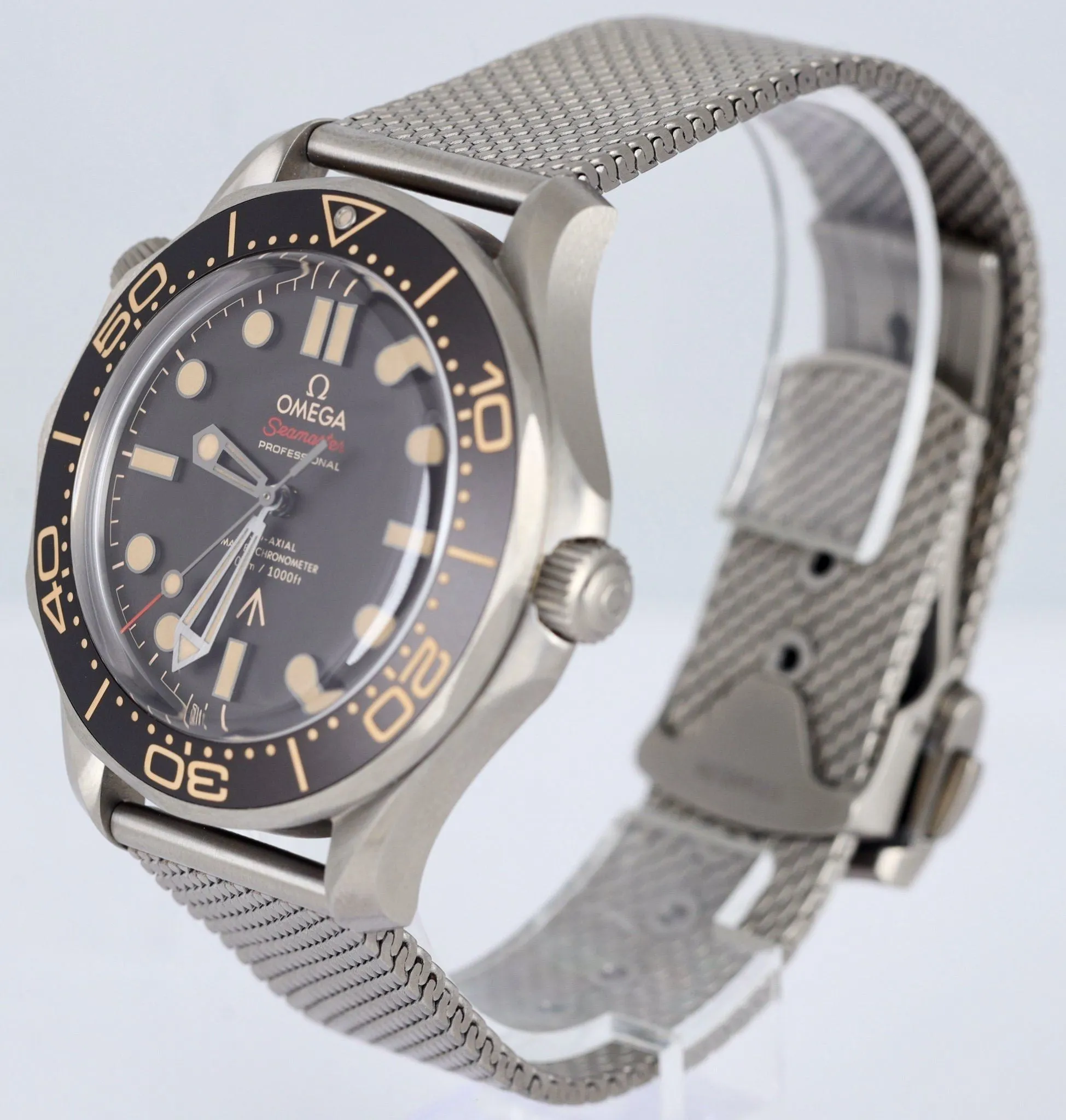 PAPERS Omega Seamaster 007 James Bond Titanium Brown 210.92.42.20.01.001 B P