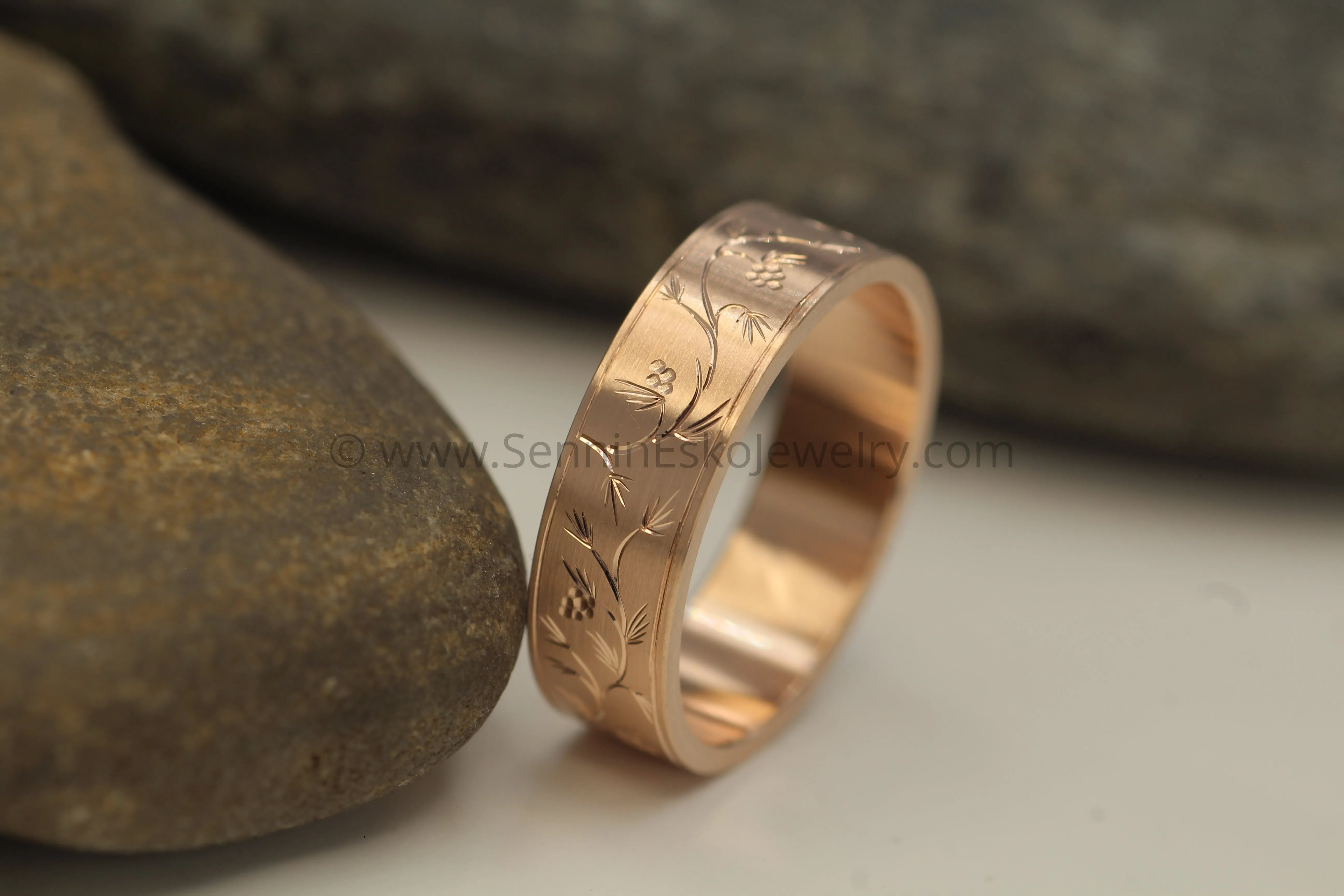 READY TO SHIP 6x1.2mm Pine Sprigs & Pine Cones Rose Gold Ring Size 8.5 - Bright Cut Engraved Band