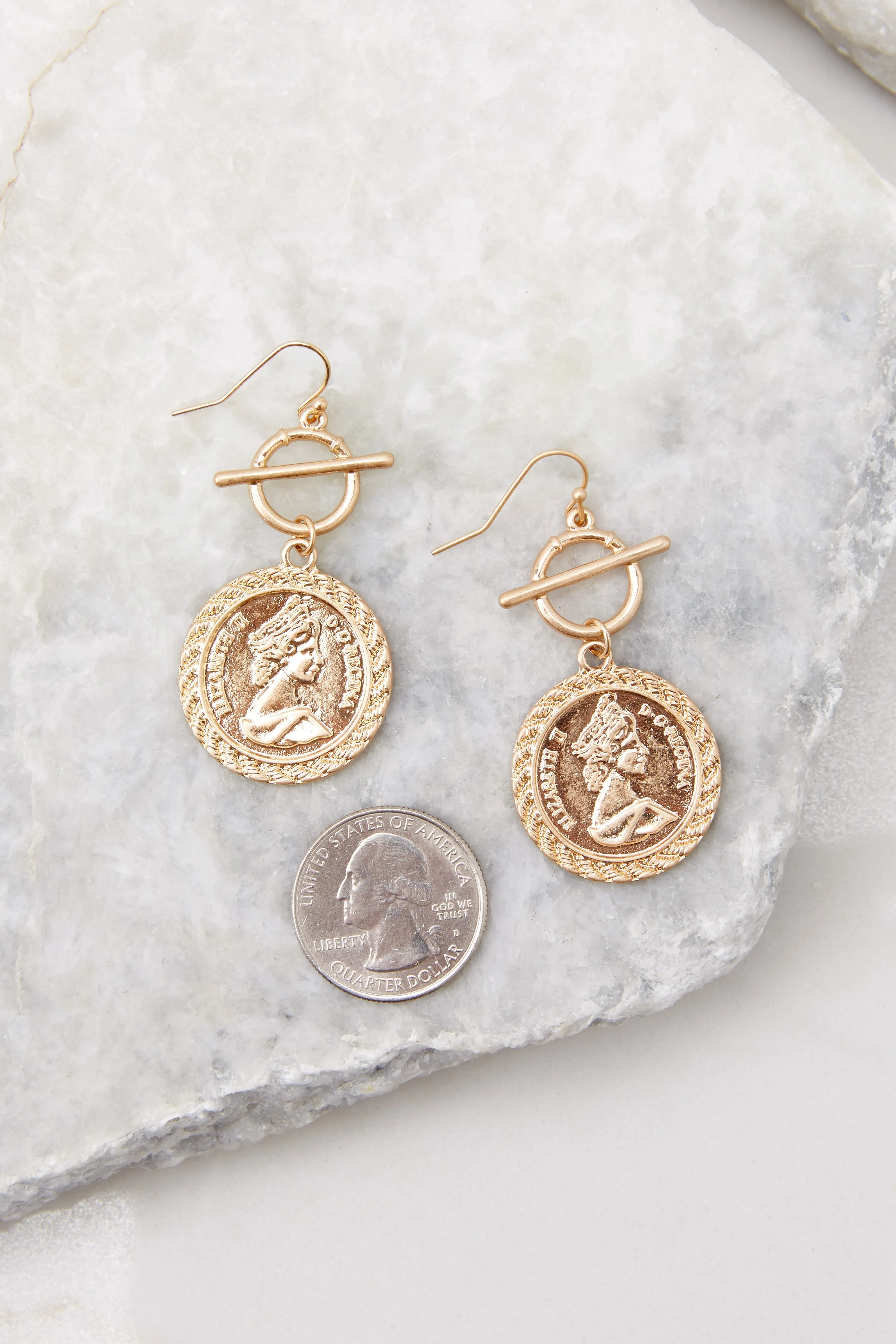 Renown Beauty Gold Earrings