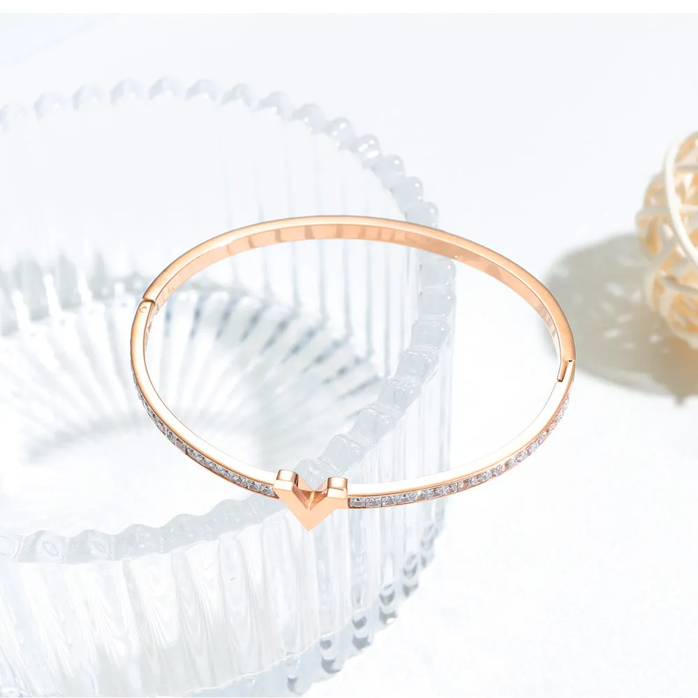 Rose Gold Diamond V-shaped Pendant Bangle Bracelet