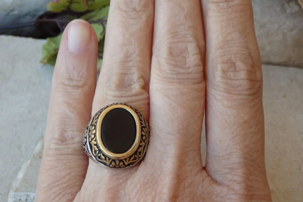 Seal ring