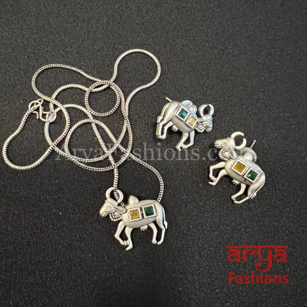 Silver Cow theme Pendant Statement Necklace