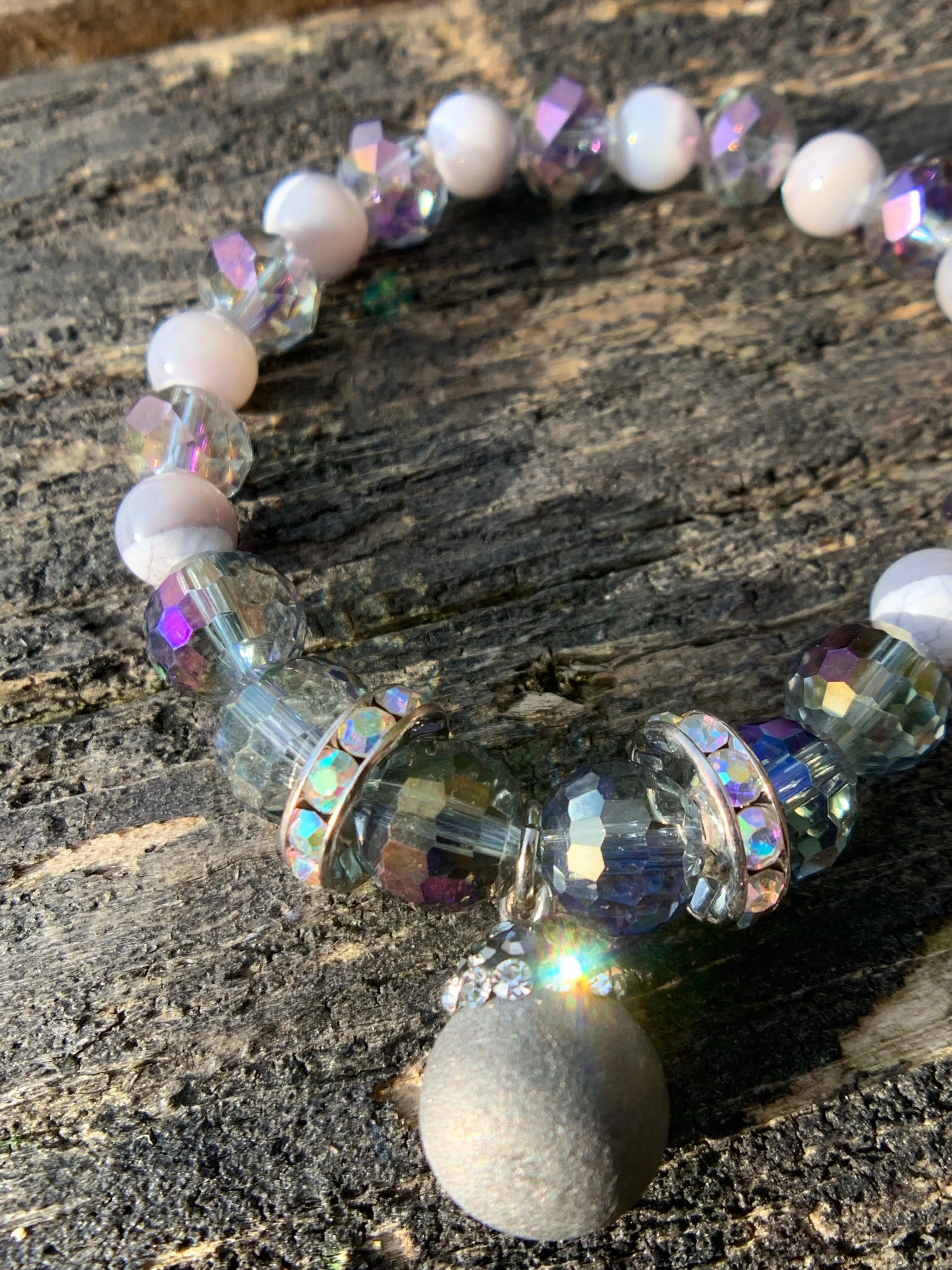 Silver Druzy Agate, Faceted Glass & Rhinestone Beaded Bracelet