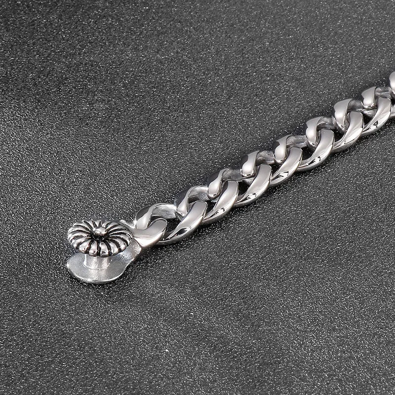 Snail Buckle Titanium Steel Men's Bracelet with Punk Style Twist