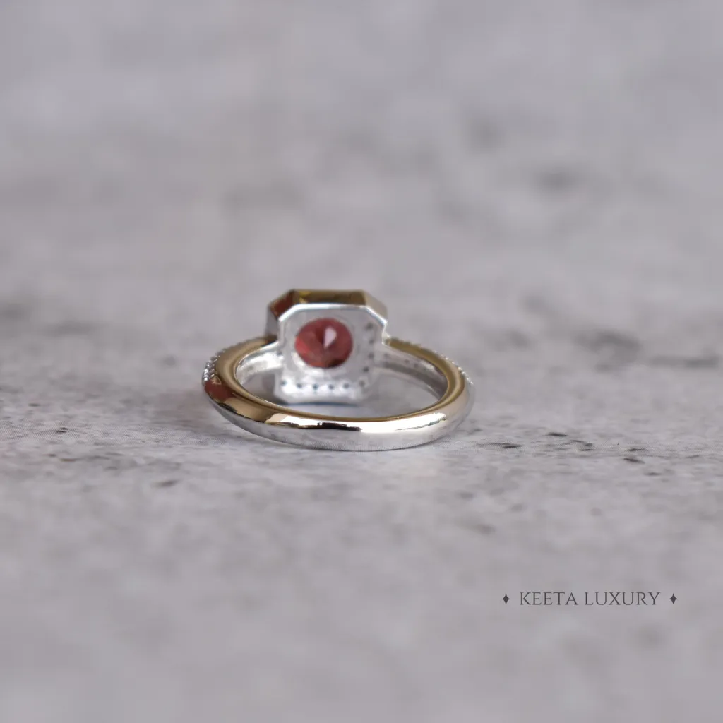 Sparkling Red - Garnet Ring