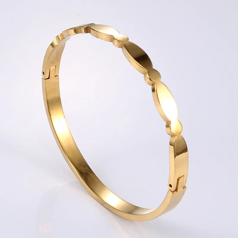 Stylish Couples Gold-Plated Titanium Steel Bracelet - Simple and Elegant Stainless Steel Jewelry