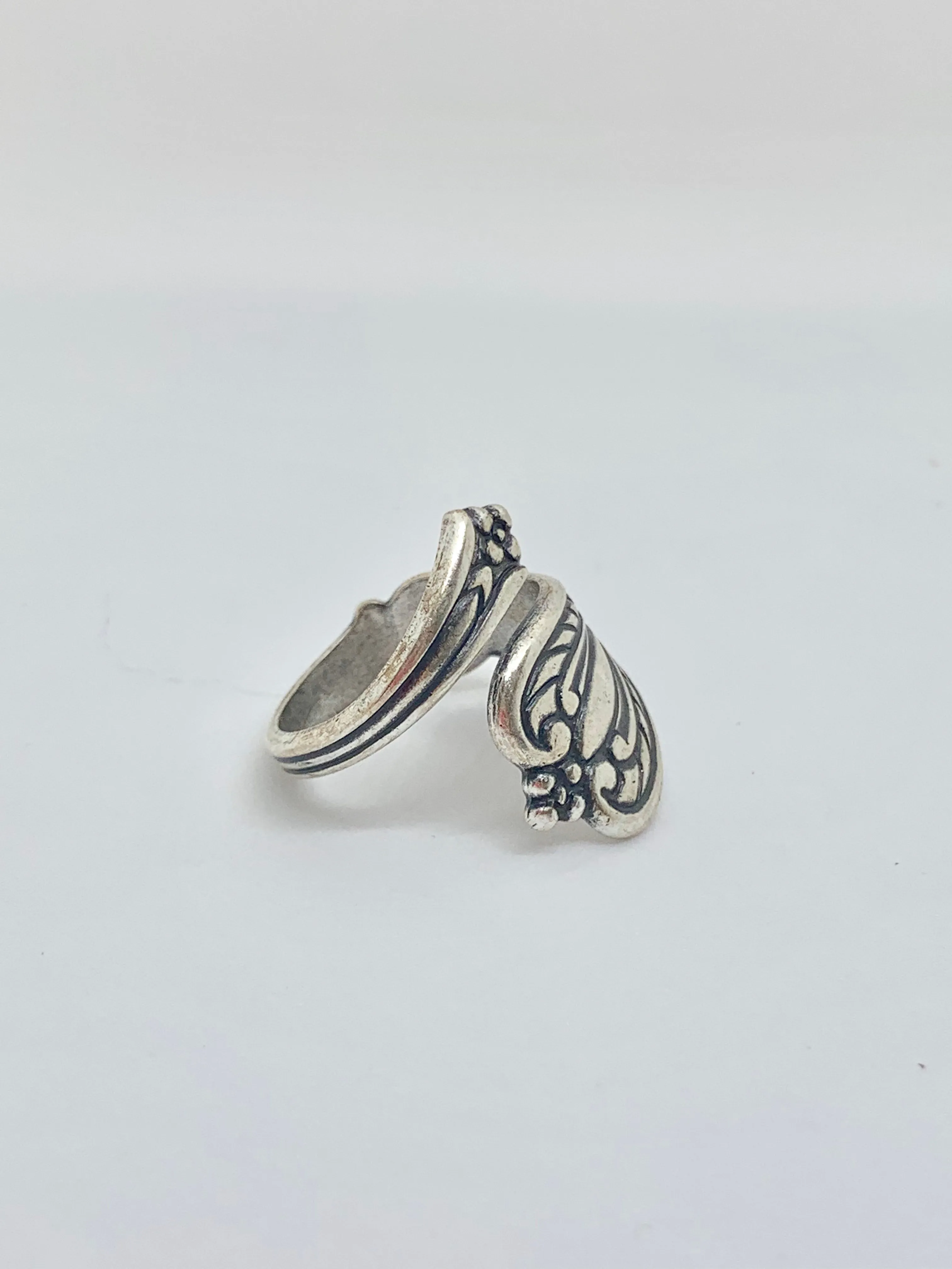 swirl. spoon ring. Sterling silver ring, silver jewelry, bohemian fashion accessories.