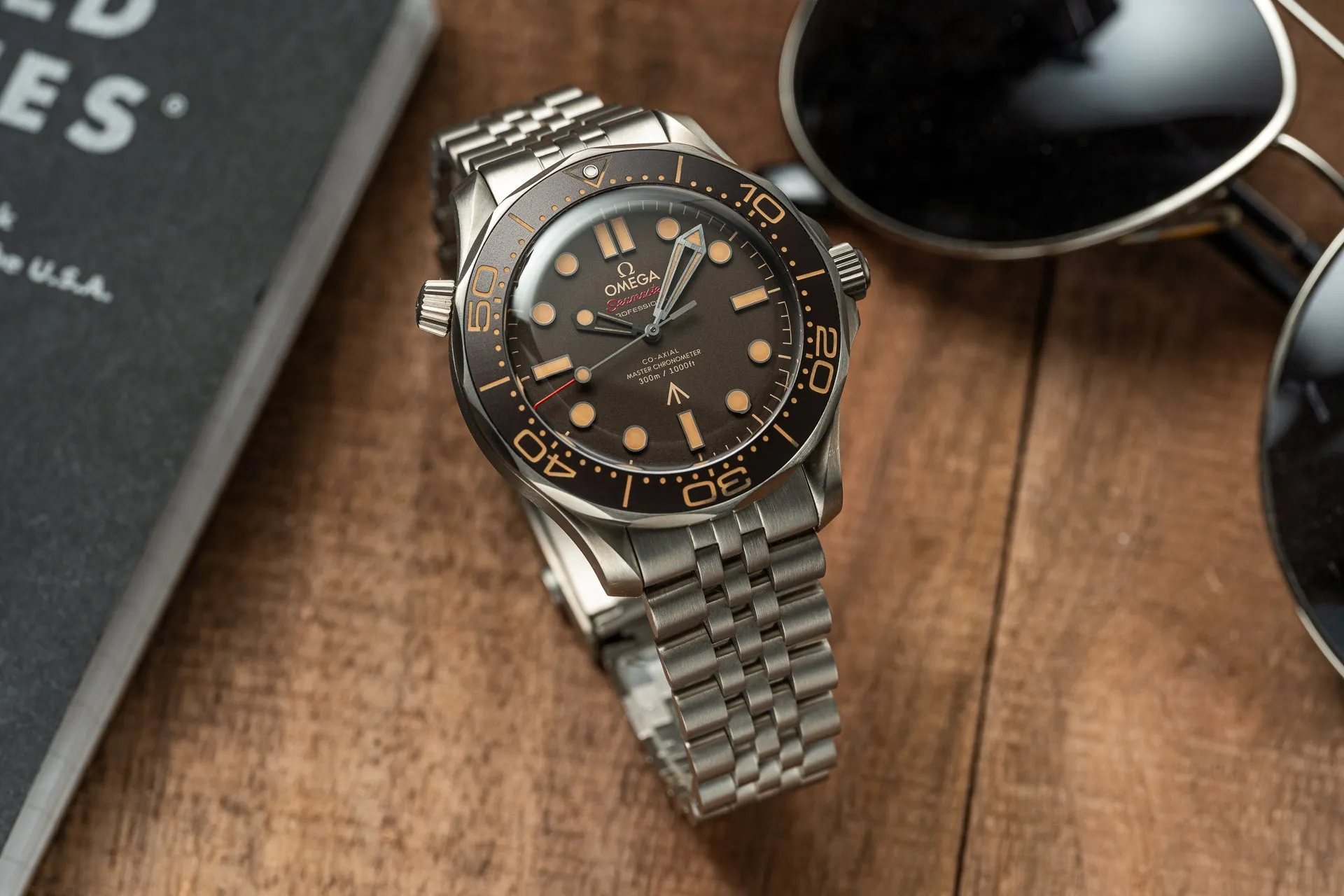 Titanium Executive Bracelet (Omega Seamaster No Time to Die)