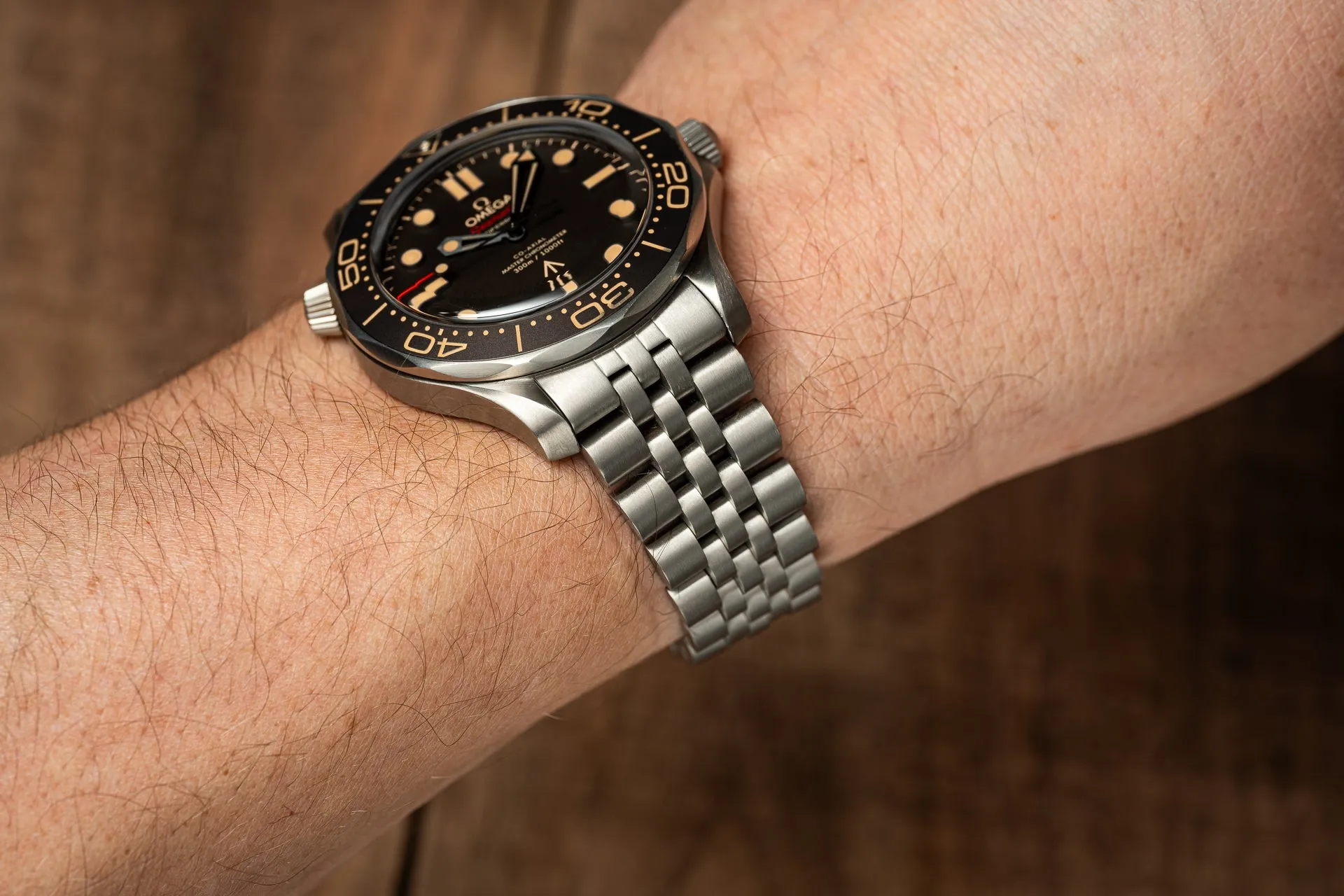 Titanium Executive Bracelet (Omega Seamaster No Time to Die)