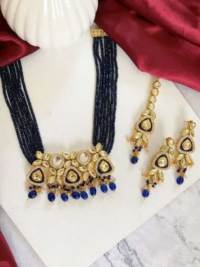 Triangular Meenakundan Necklace Earring And Teeka Set