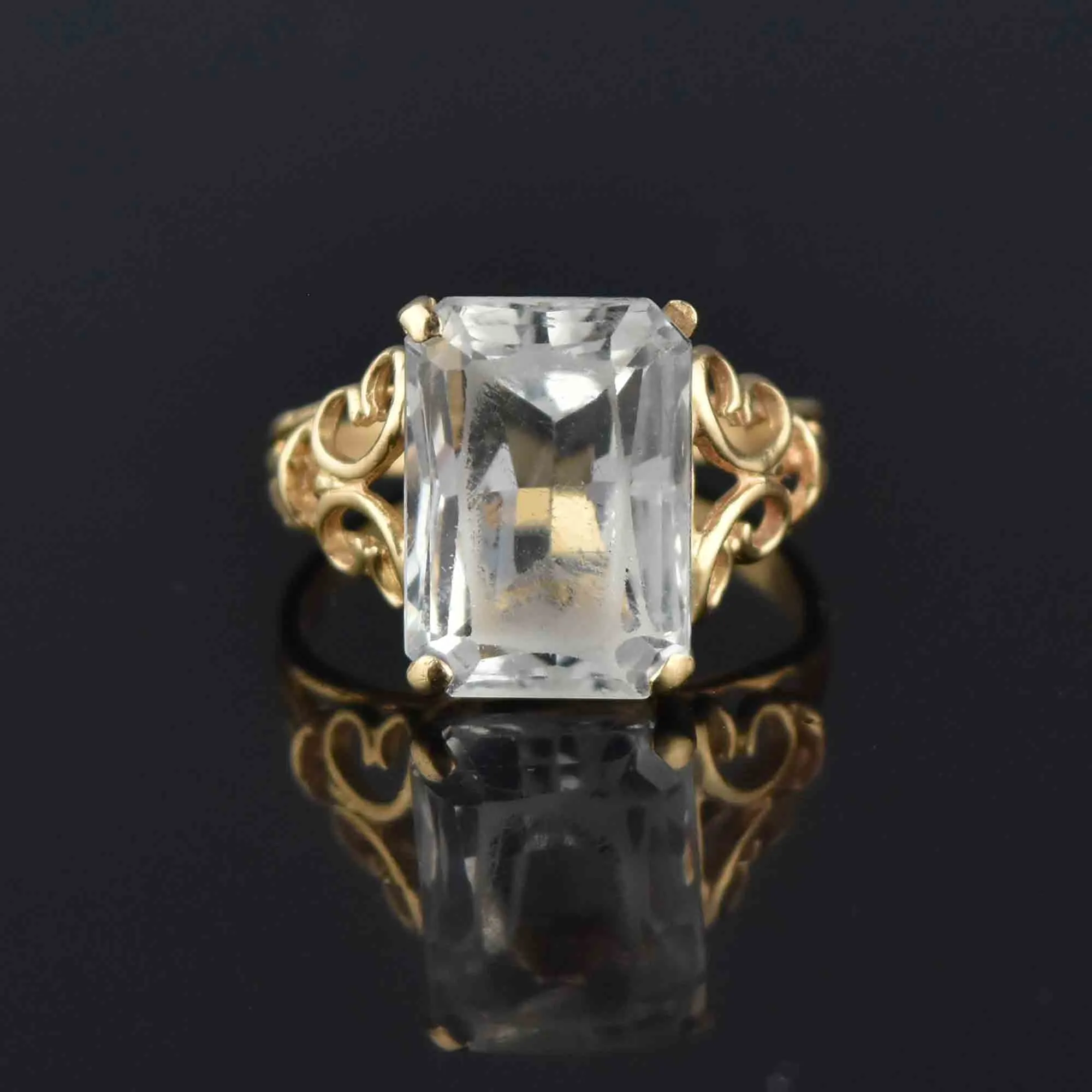 Vintage 14K Gold 8.5 CTW Aquamarine Ring, Sz 7.75