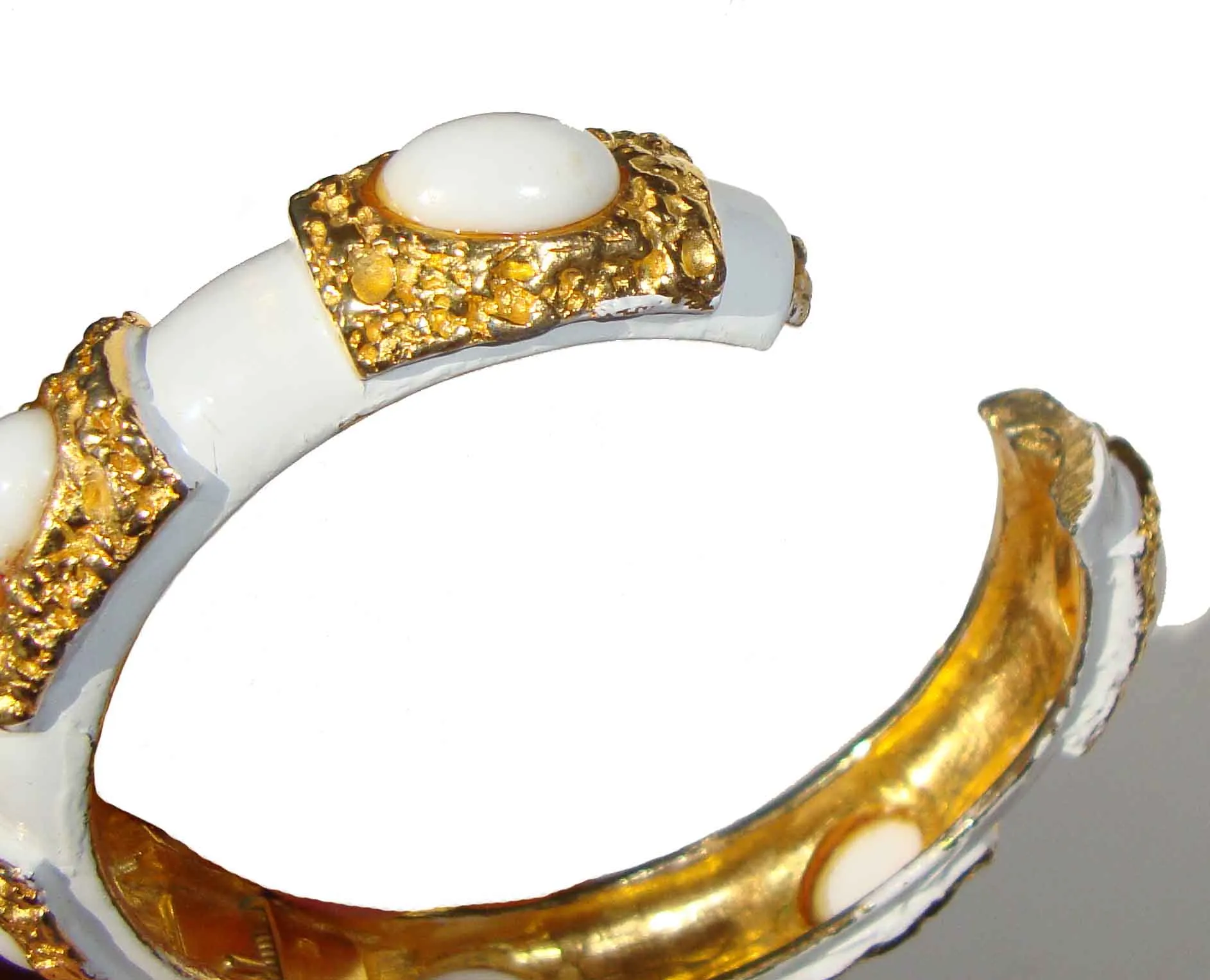 Vintage 60s Mod Clamper White Gold Enameled Bracelet - Original by Robert